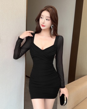 Short bottoming low-cut tight long sleeve gauze dress
