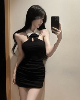 Short package hip tight bottoming low-cut strapless dress