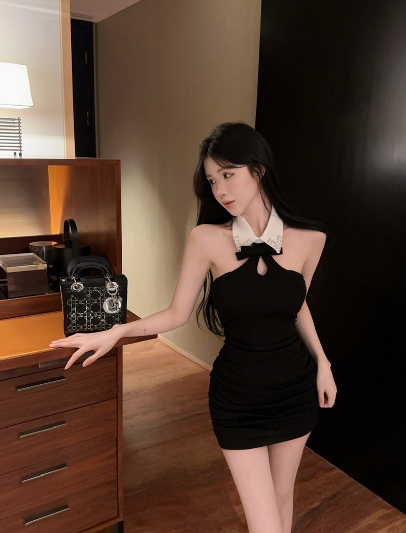 Short package hip tight bottoming low-cut strapless dress