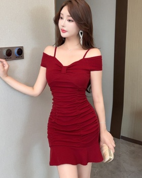 Sling package hip low-cut tight lotus leaf edges dress