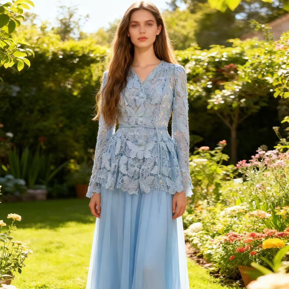 Inside the ride skirt V-neck shirt 3pcs set for women