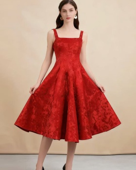 Elegant sling slim pinched waist jacquard dress for women