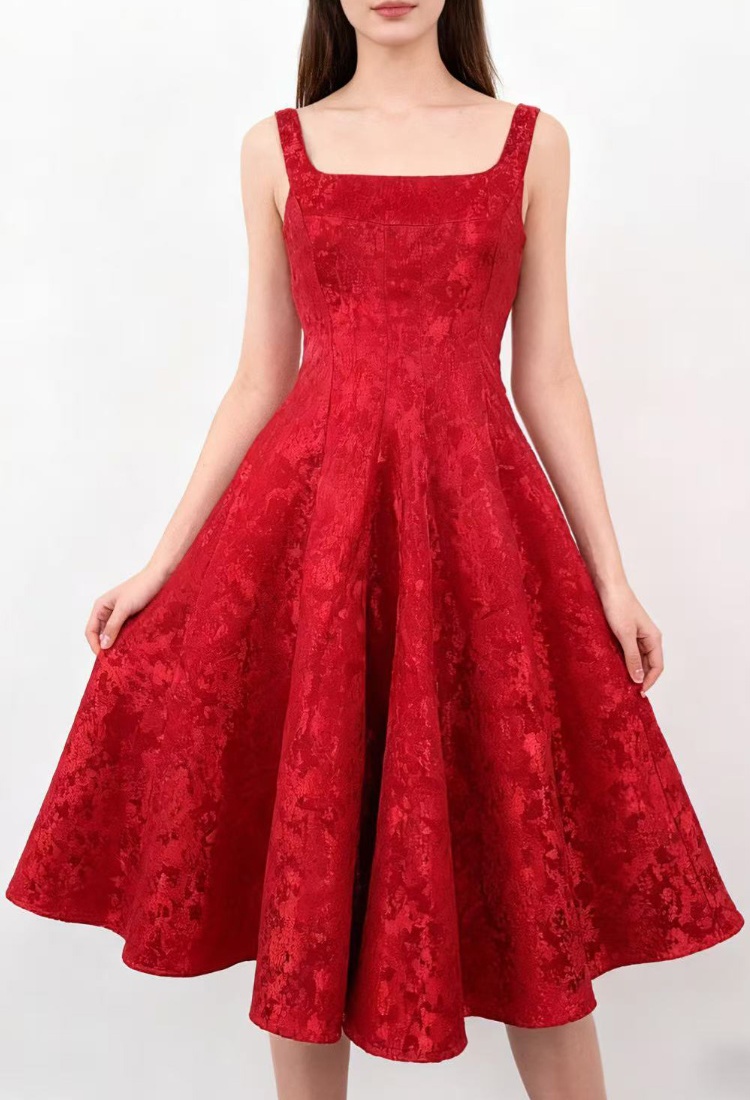 Elegant sling slim pinched waist jacquard dress for women