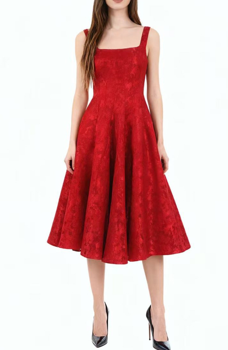 Elegant sling slim pinched waist jacquard dress for women