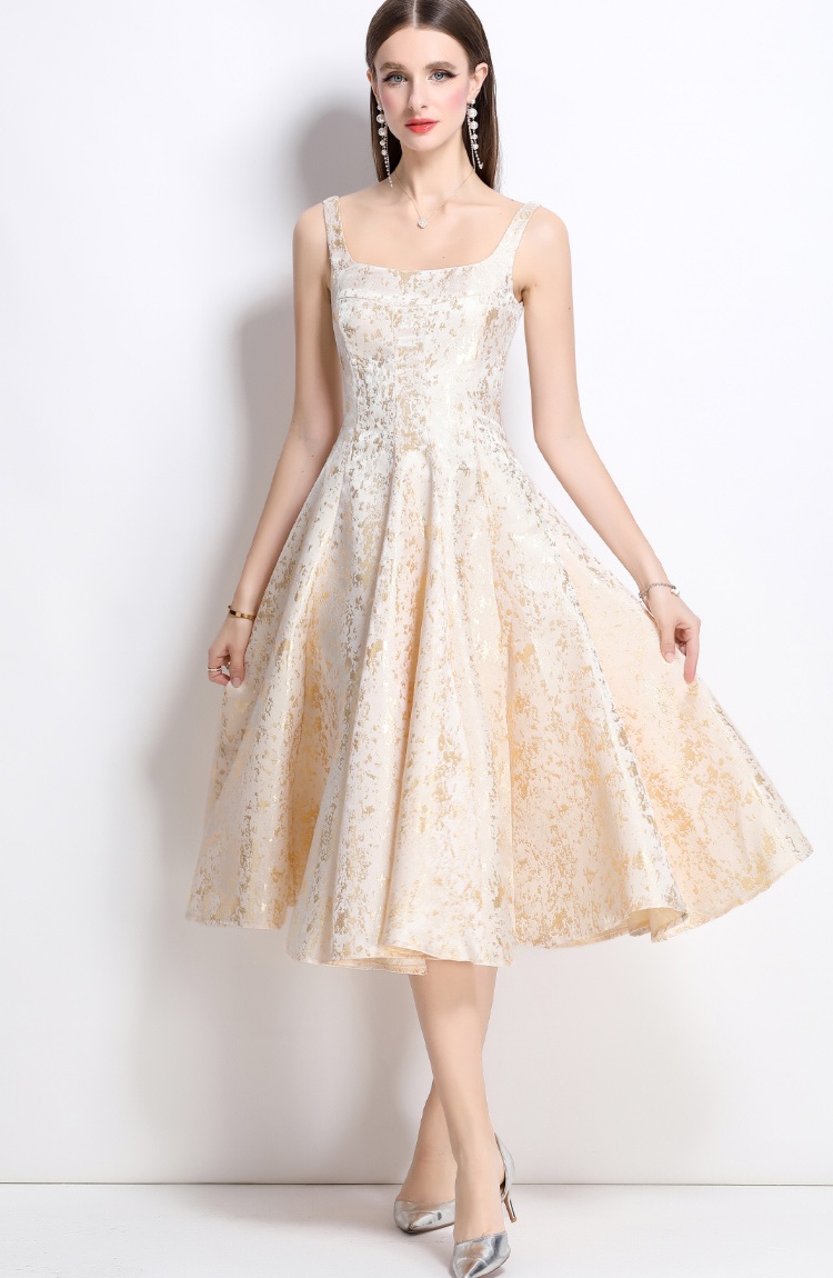 Elegant sling slim pinched waist jacquard dress for women