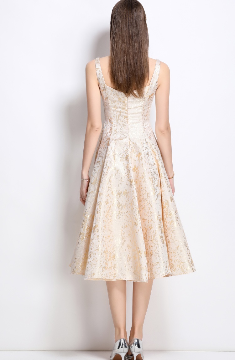 Elegant sling slim pinched waist jacquard dress for women