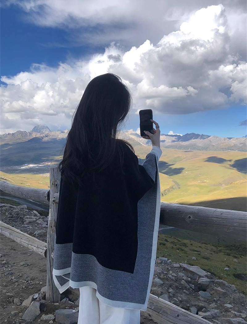 Spring and autumn scarves mixed colors coat for women