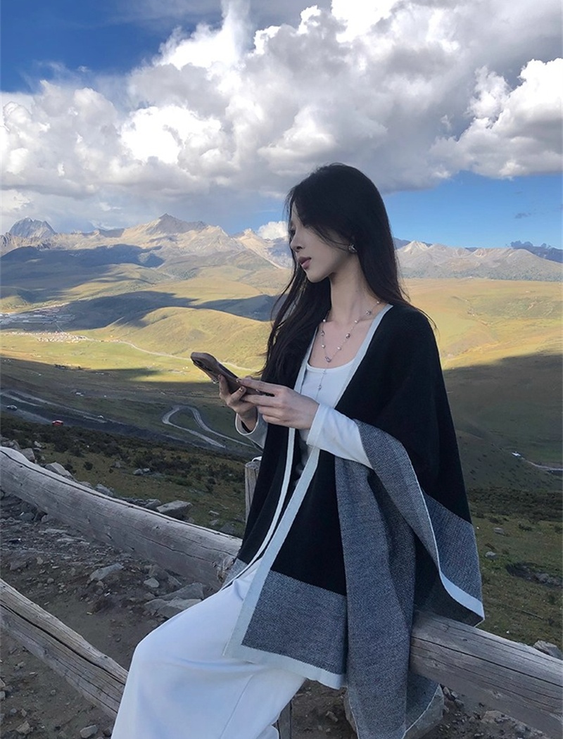 Spring and autumn scarves mixed colors coat for women