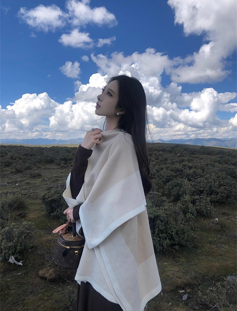 Spring and autumn scarves mixed colors coat for women