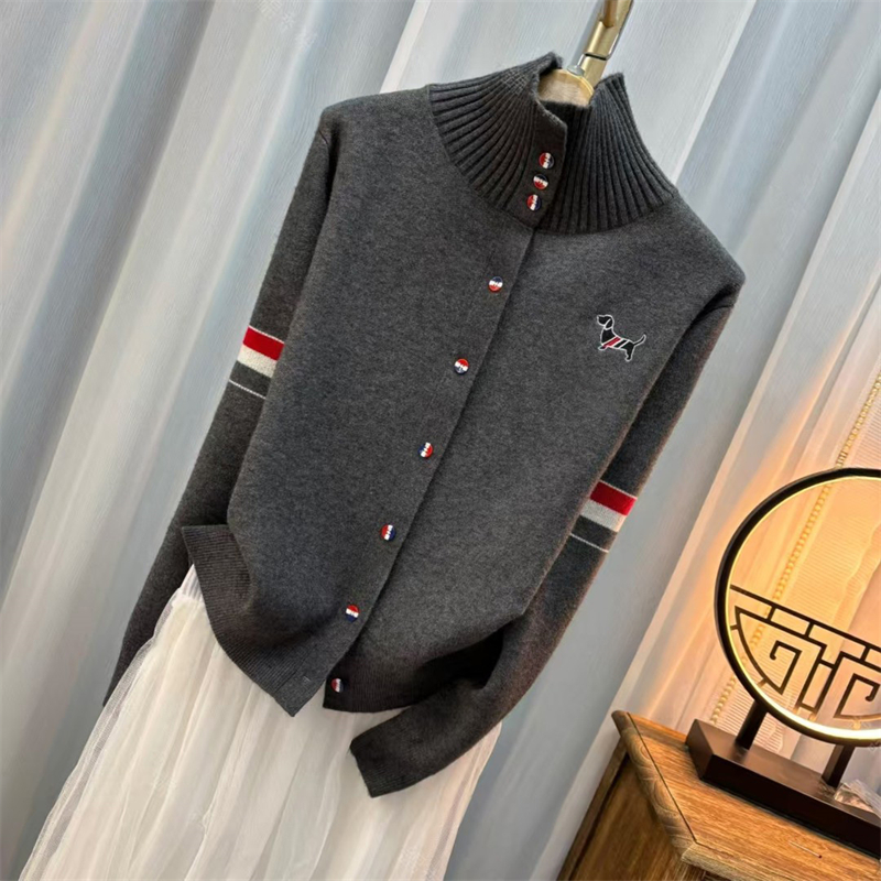 Embroidery show young tops loose coat for women