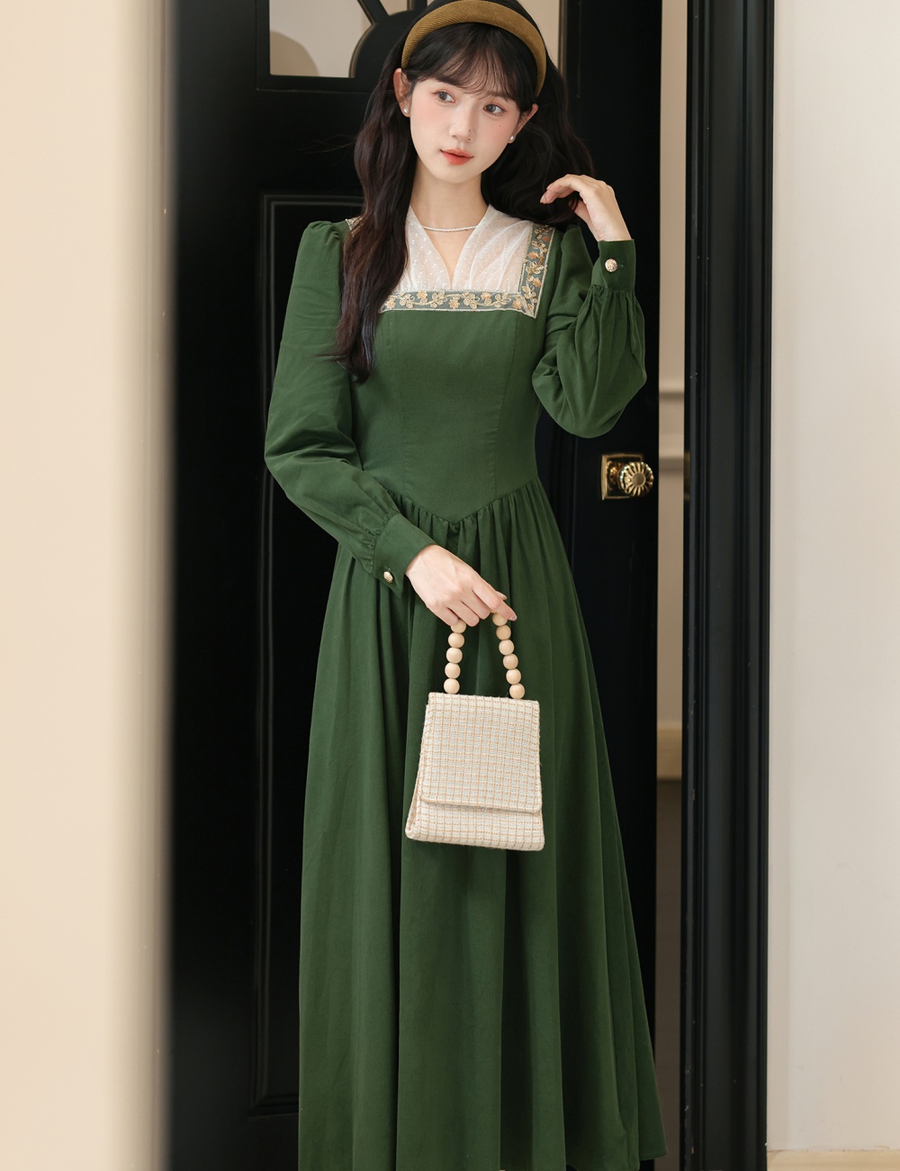 Elegant corduroy square collar retro temperament green dress