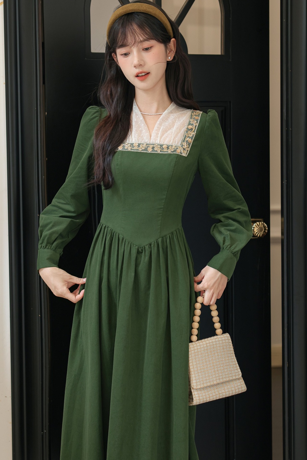 Elegant corduroy square collar retro temperament green dress