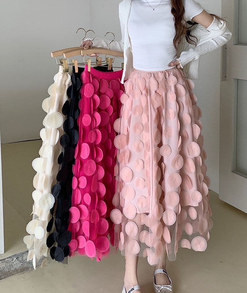 Polka dot Hepburn style stereoscopic long black skirt