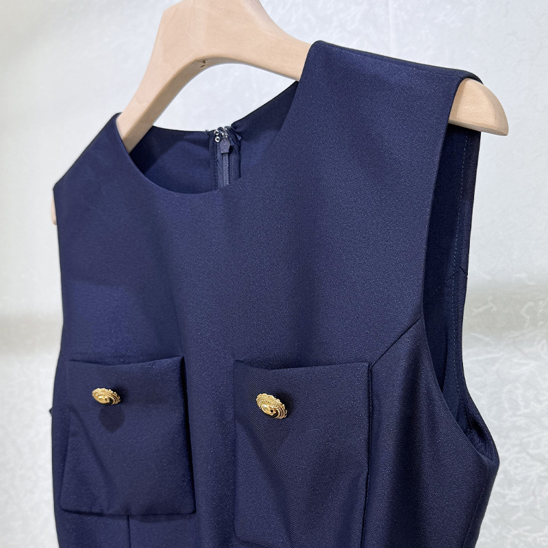 Sleeveless autumn refinement elegant satin splice dress