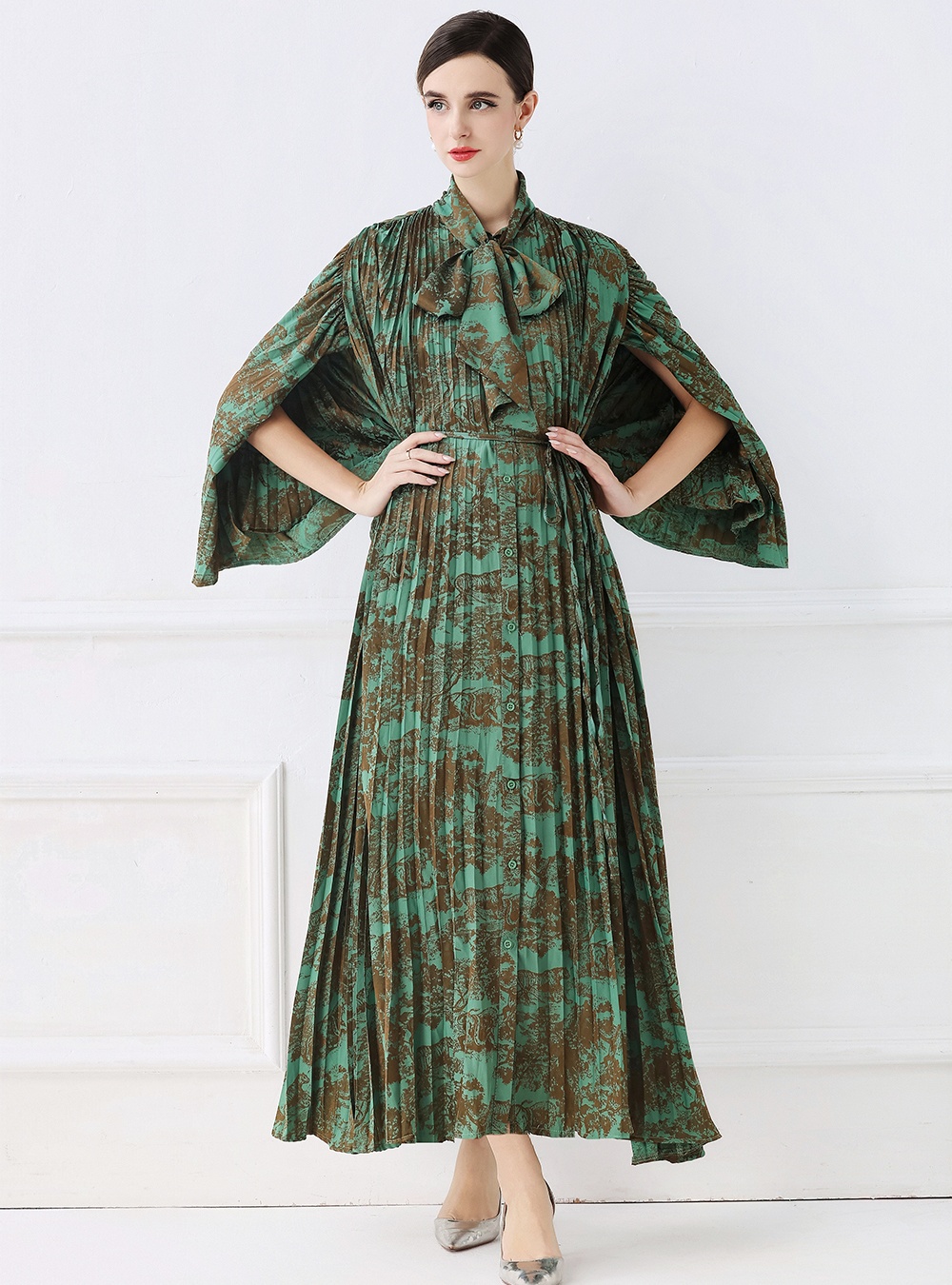 Big skirt fashion round printing fold European style dress