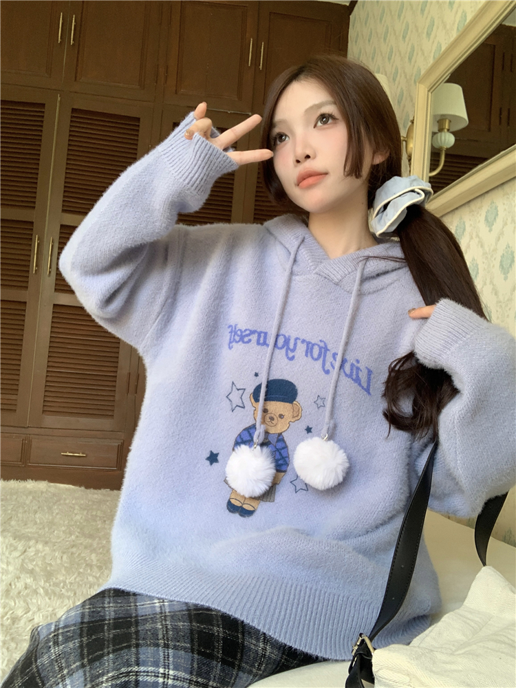 Hooded college style lazy large yard hairball sweater