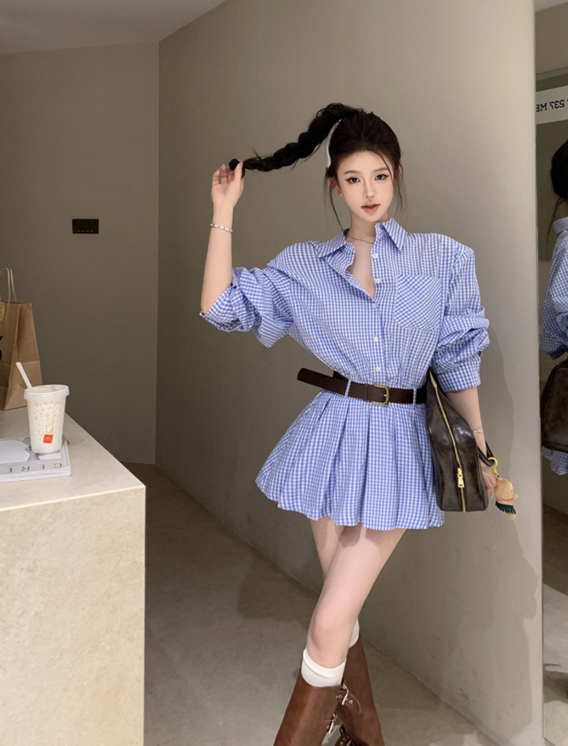 Pinched waist blue-white dress shoulder pads shirt for women