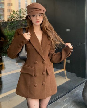 Woolen skirt plus cotton business suit for women