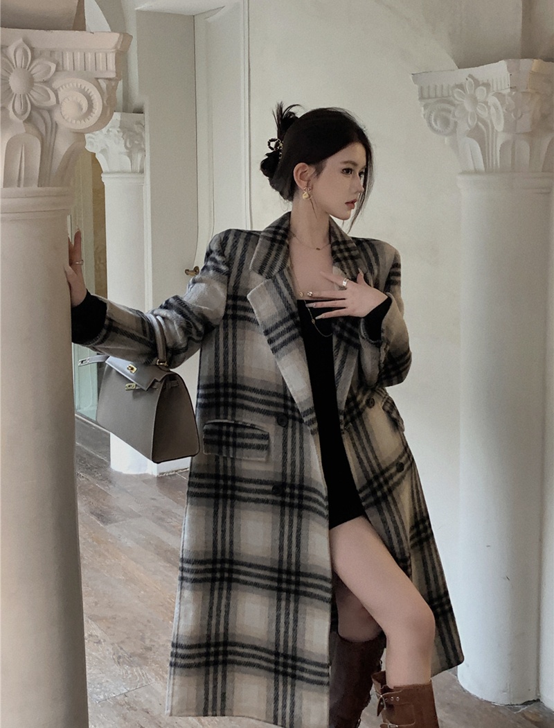 Plaid retro woolen coat long British style coat