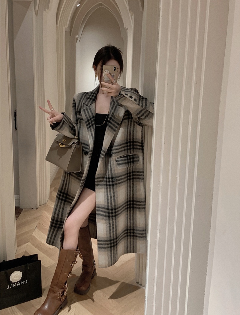 Plaid retro woolen coat long British style coat