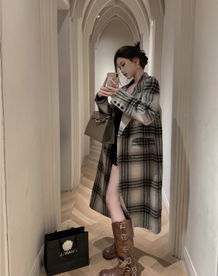 Plaid retro woolen coat long British style coat