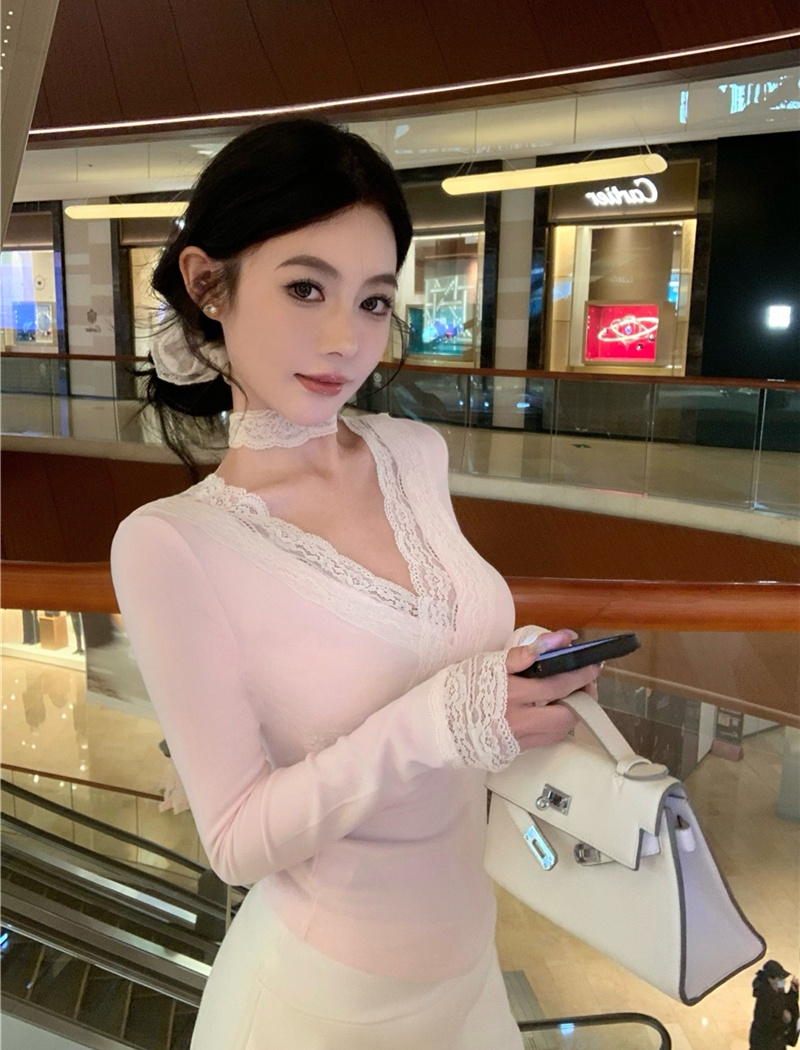 Slim retro sexy T-shirt lace V-neck enticement tops