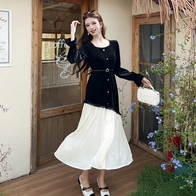 Niche splice ladies commuting pearl maiden dress