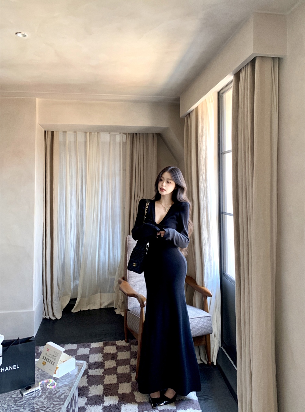 Autumn and winter V-neck retro dress for women