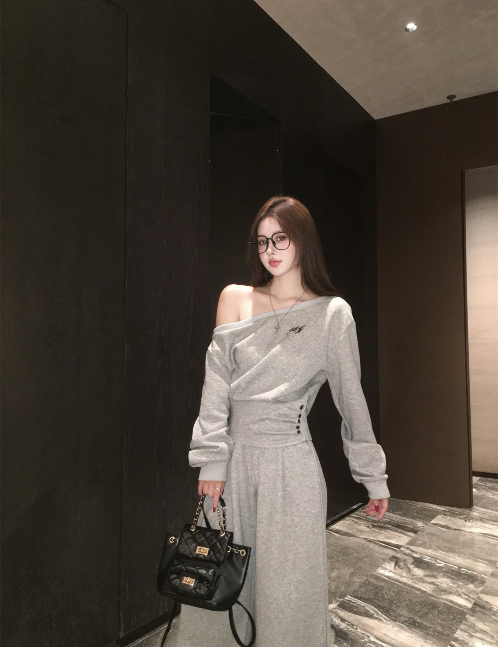 Sloping shoulder casual pants short tops 2pcs set