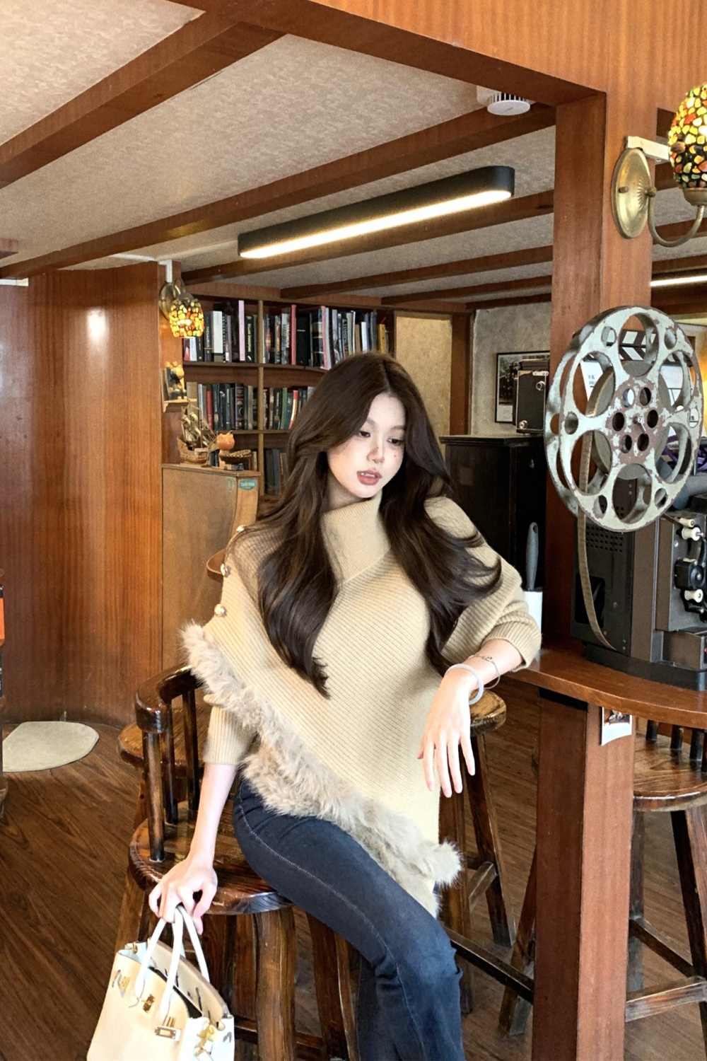 Autumn and winter irregular bat sleeve bottoming sweater