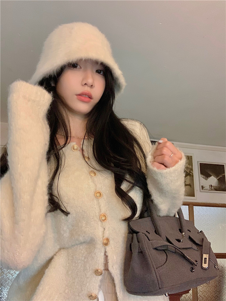 Large yard loose cardigan autumn and winter tops for women