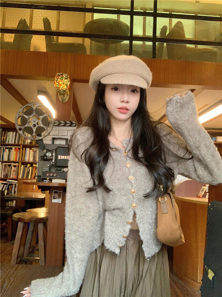 Large yard loose cardigan autumn and winter tops for women