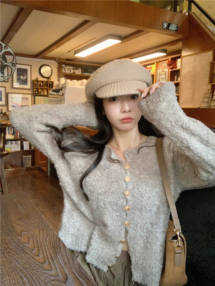Large yard loose cardigan autumn and winter tops for women