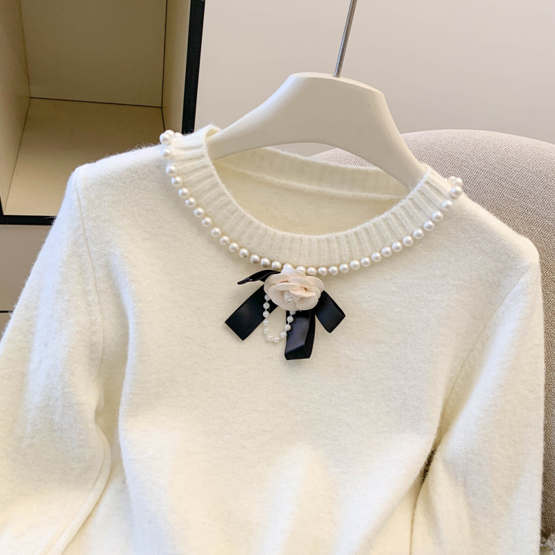 Chanelstyle bow autumn and winter sweater for women