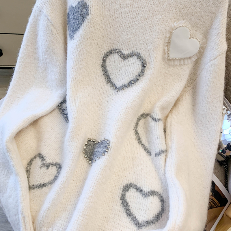 Autumn and winter tender show young sweater for women