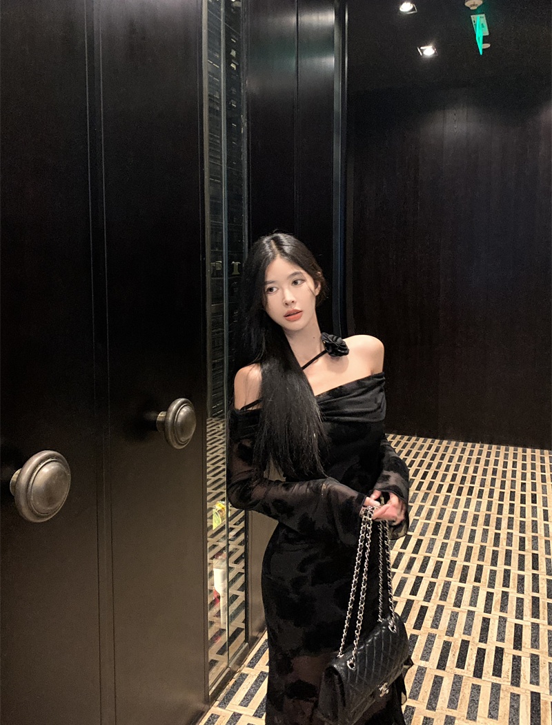 Split dress flat shoulder long dress for women