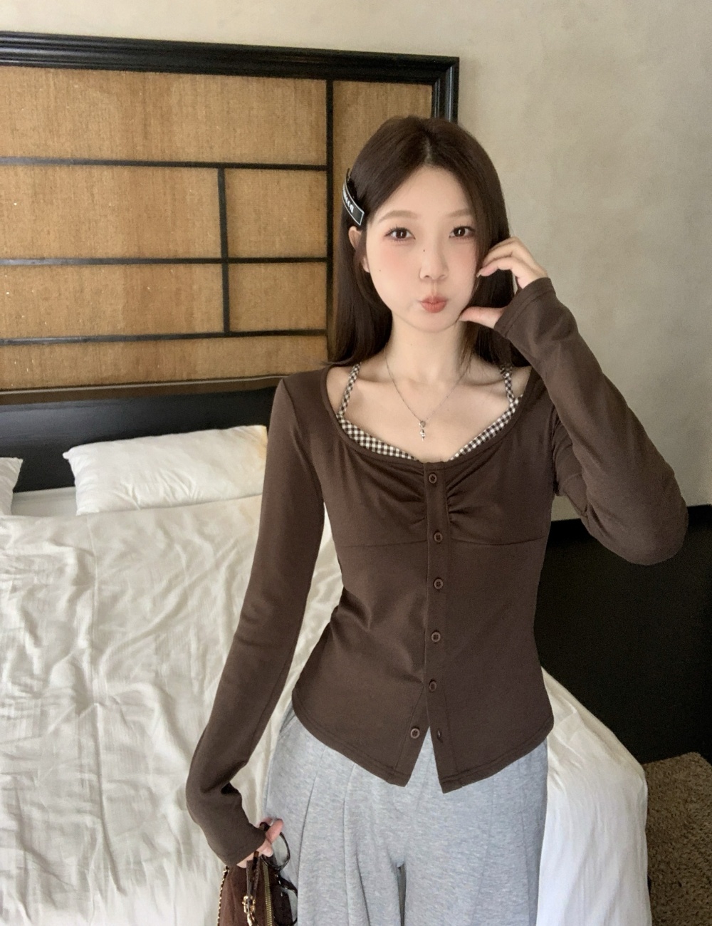 Pseudo-two all-match tops enticement splice T-shirt