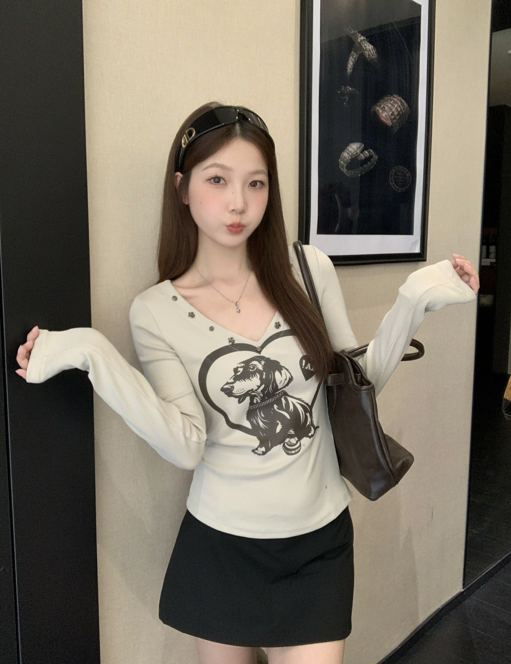 Retro long sleeve T-shirt V-neck large yard bottoming shirt