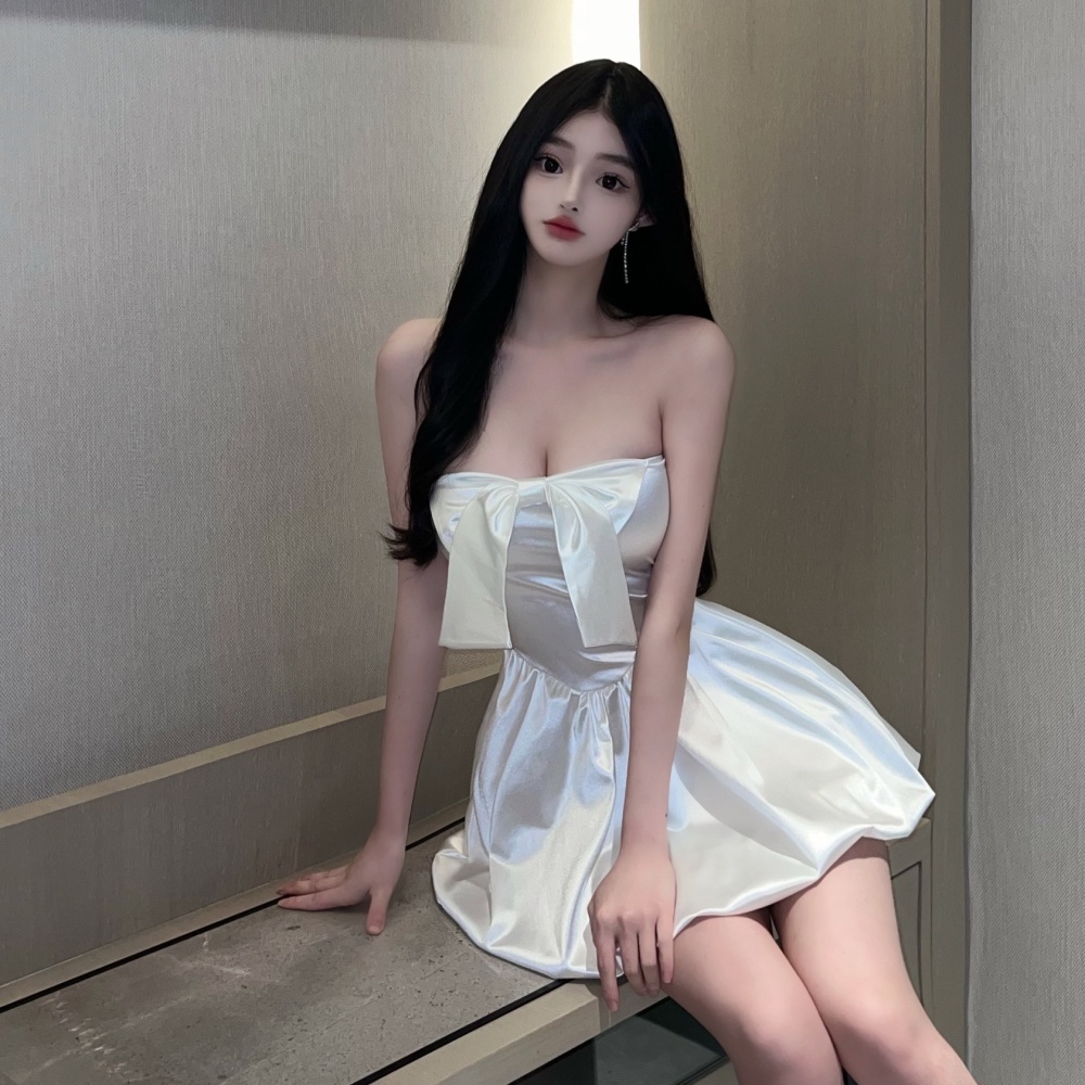 White enticement wrapped chest sexy dress