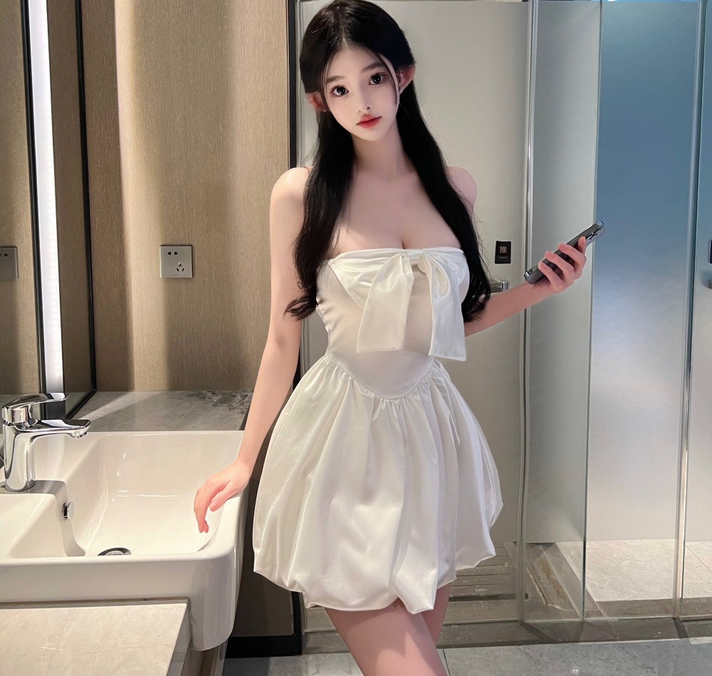 White enticement wrapped chest sexy dress