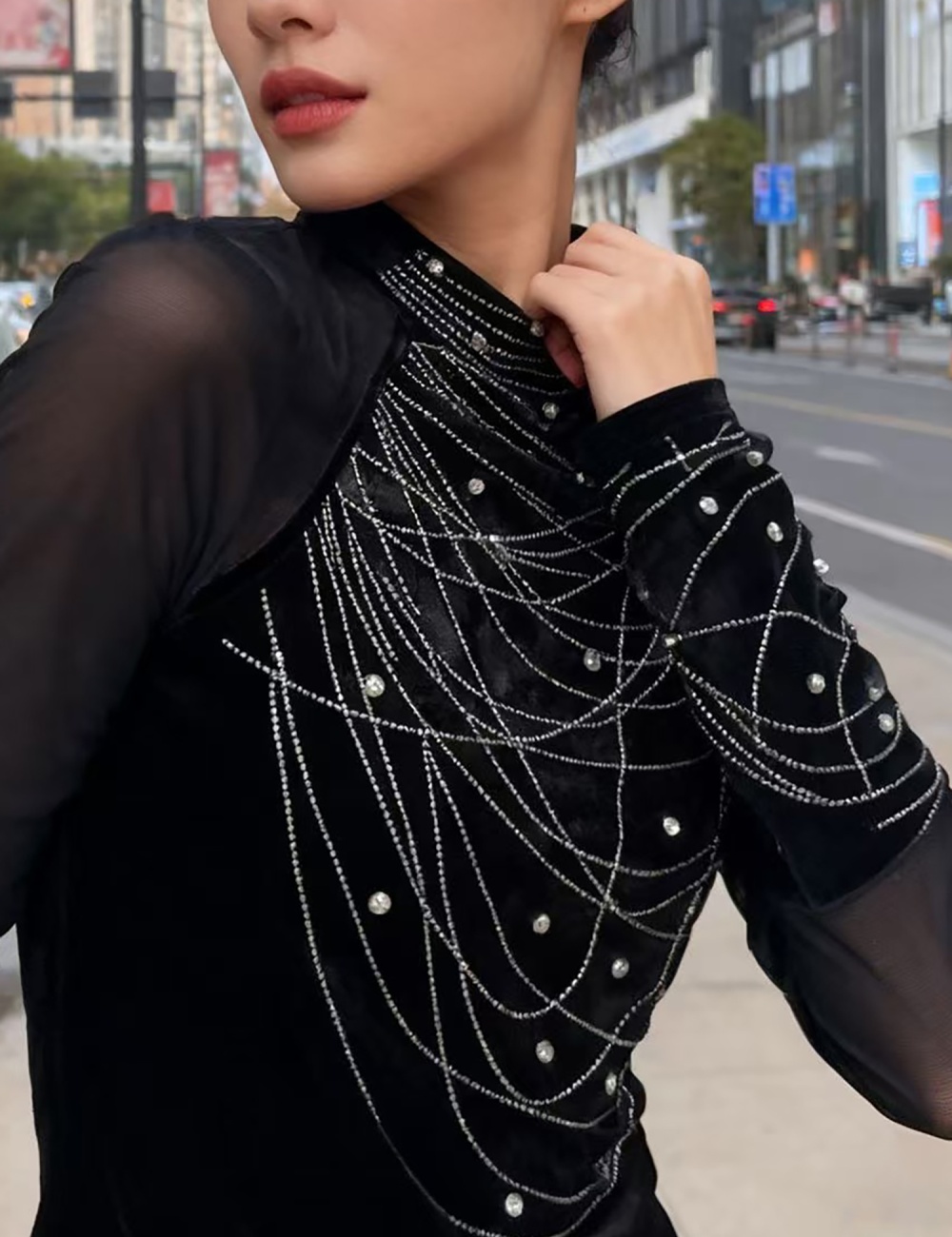 Fashion rhinestone hollow small shirt for women