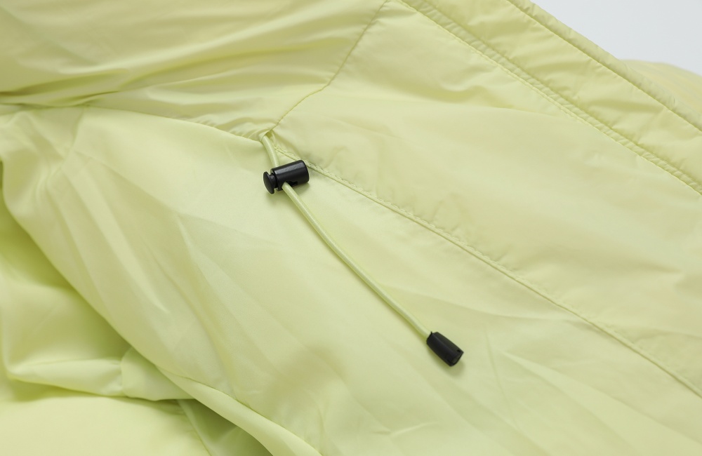 Hooded bud hat short thick down coat