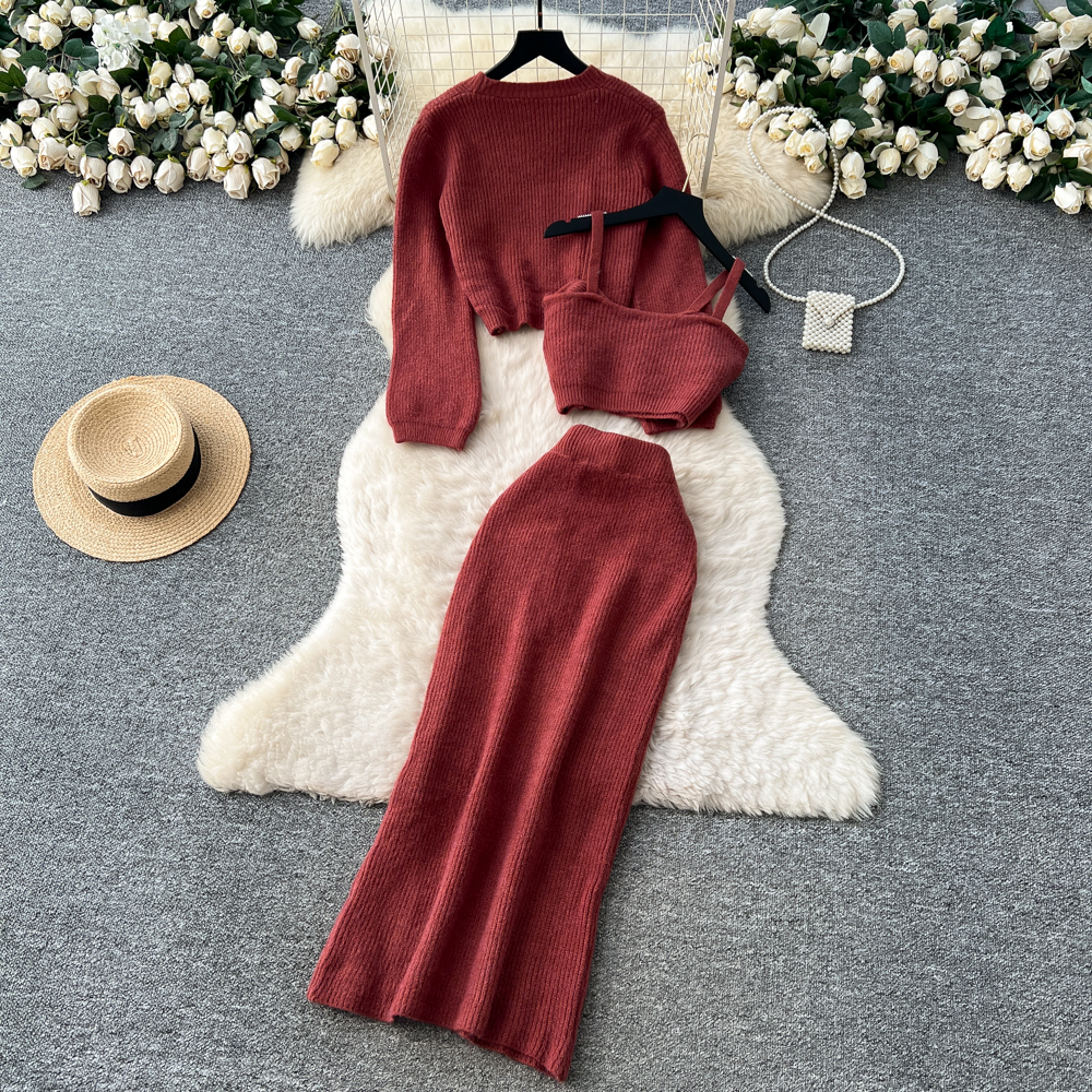 Long sleeve sling skirt short vest for women