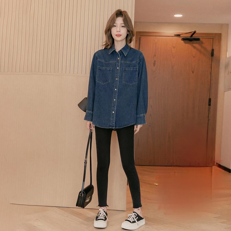 Denim retro shirt wears outside tops for women