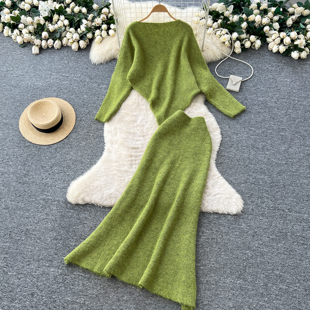 Tender flowers sweater autumn and winter skirt a set for women