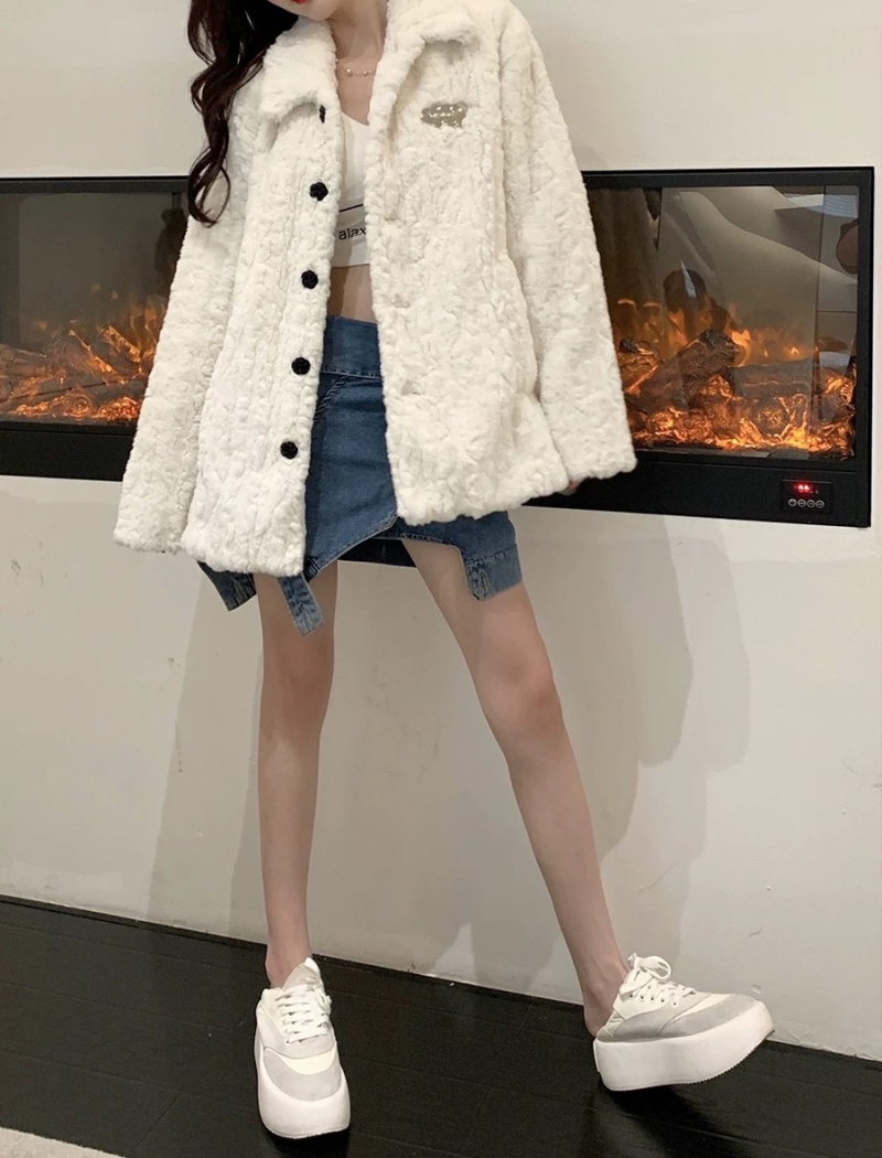 Autumn and winter white fur coat tender fluffy coat