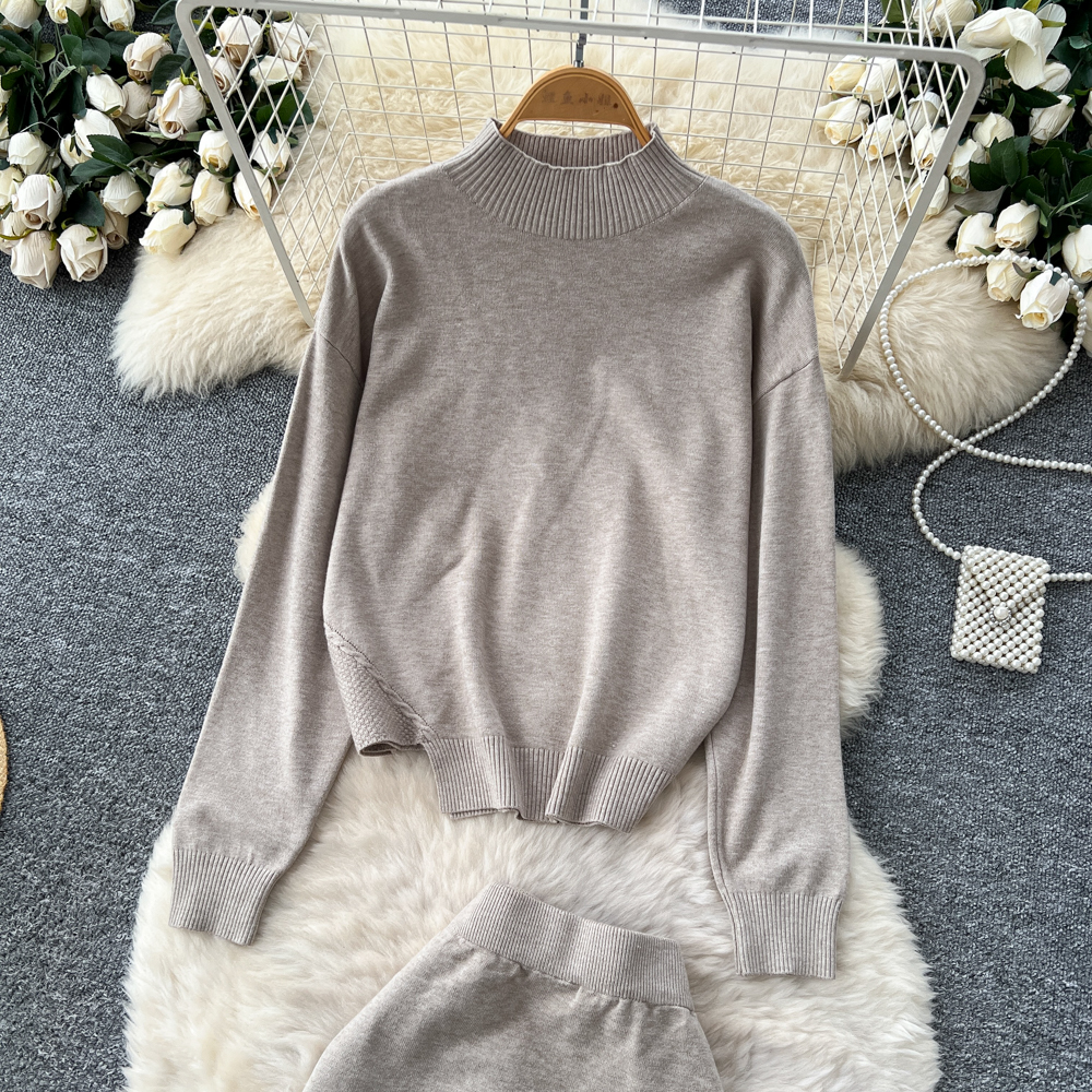 Niche high waist skirt knitted tops a set