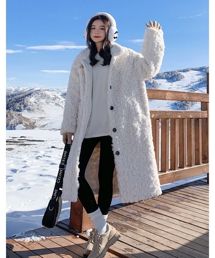 Lambs wool coat imitation of rabbit hair fur coat for women