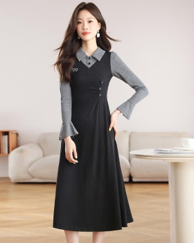 France style unique autumn and winter retro knitted dress