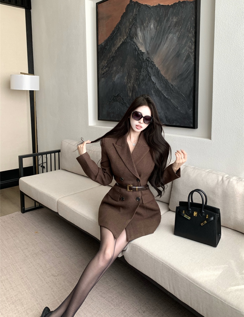 V-neck pinched waist overcoat retro woolen coat